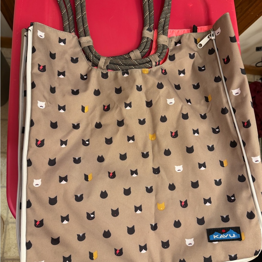 Kavu Cattitude Tote Bag